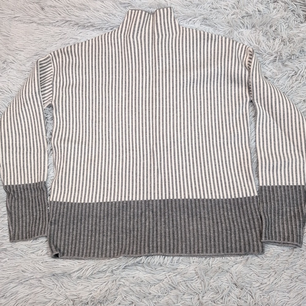 Rachel Zoe Shirt Womens XS Gray Top‎ Soft Career Comfort Striped Casual
